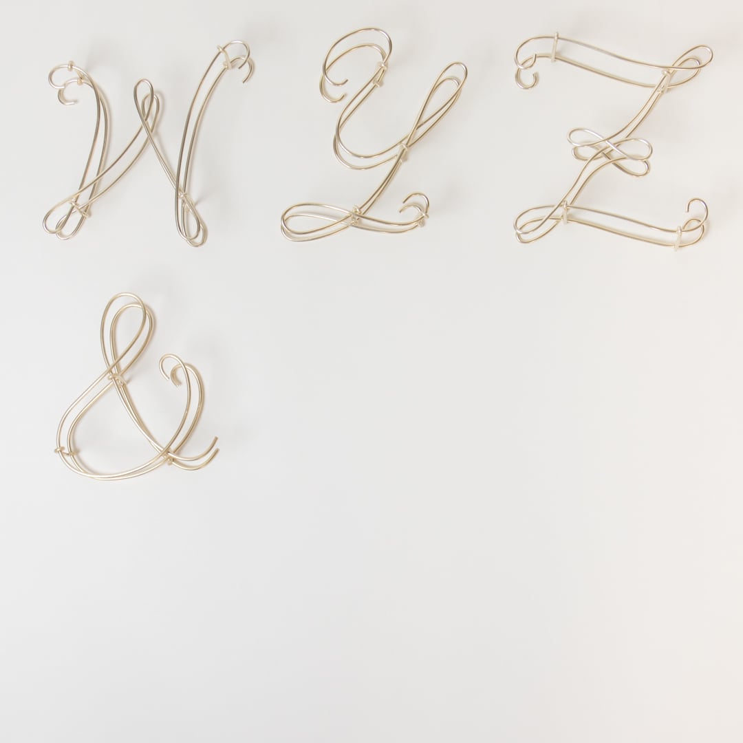 【イニシャルオブジェ】ワイヤーアート シャンパンゴールド|単品専用( 税抜 2,455円)