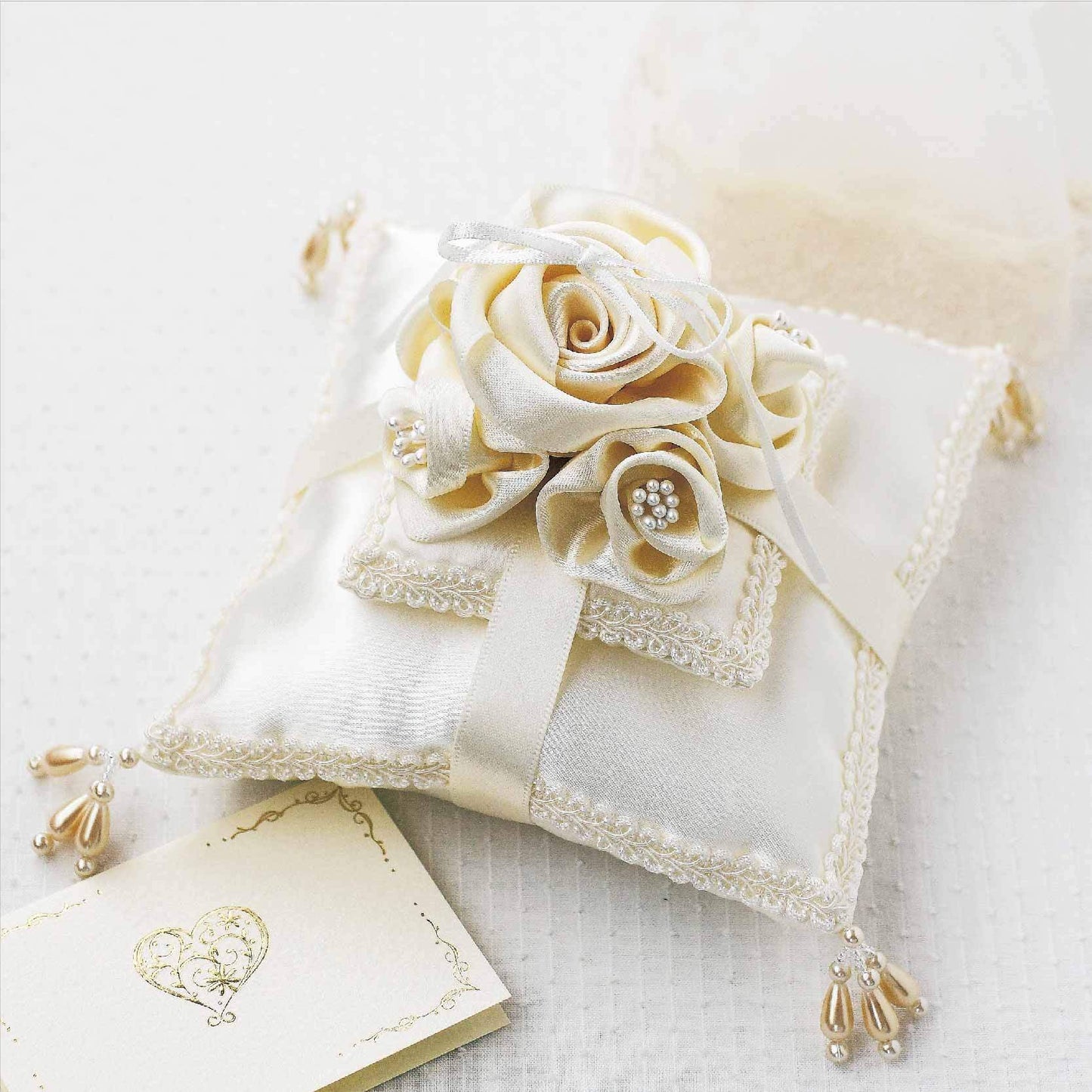【手作りキット】ハマナカ Wedding Rose ローズのベールリングピロー(ベール付き)
