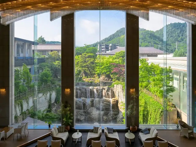 【カードギフト-ペア宿泊-】露天風呂が人気の旅館コレクション＜全国プレミアム＞