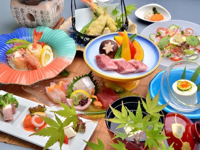 【カードギフト-ペア宿泊-】露天風呂が人気の旅館コレクション＜全国プレミアム＞